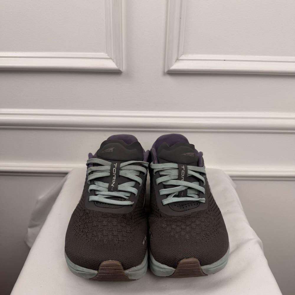Altra Torin 4.5 Plush Womens Gray Purple Running Shoes AL0A4VR2221 Size 7.5